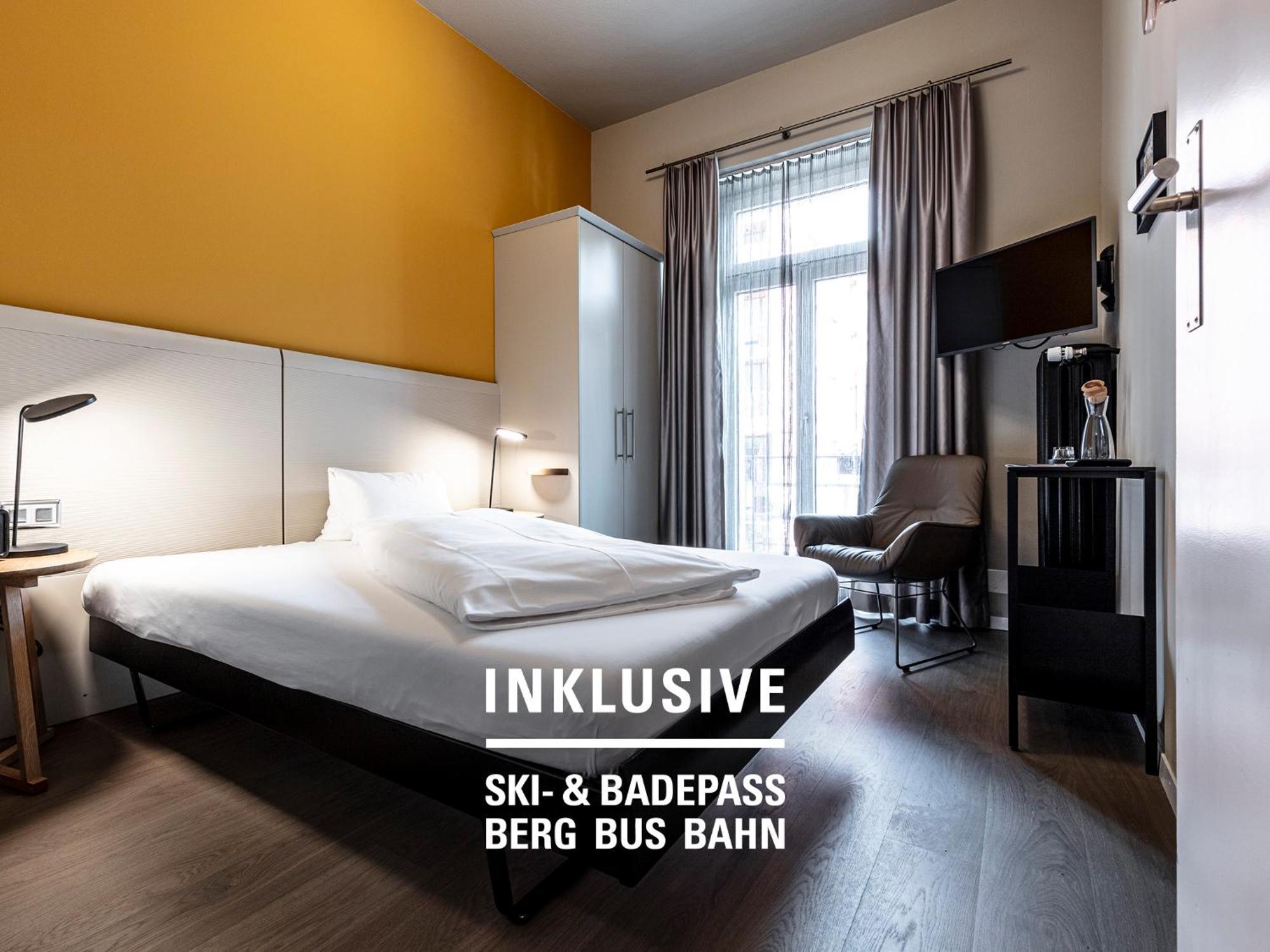 Hotel Belvedere Scuol Esterno foto
