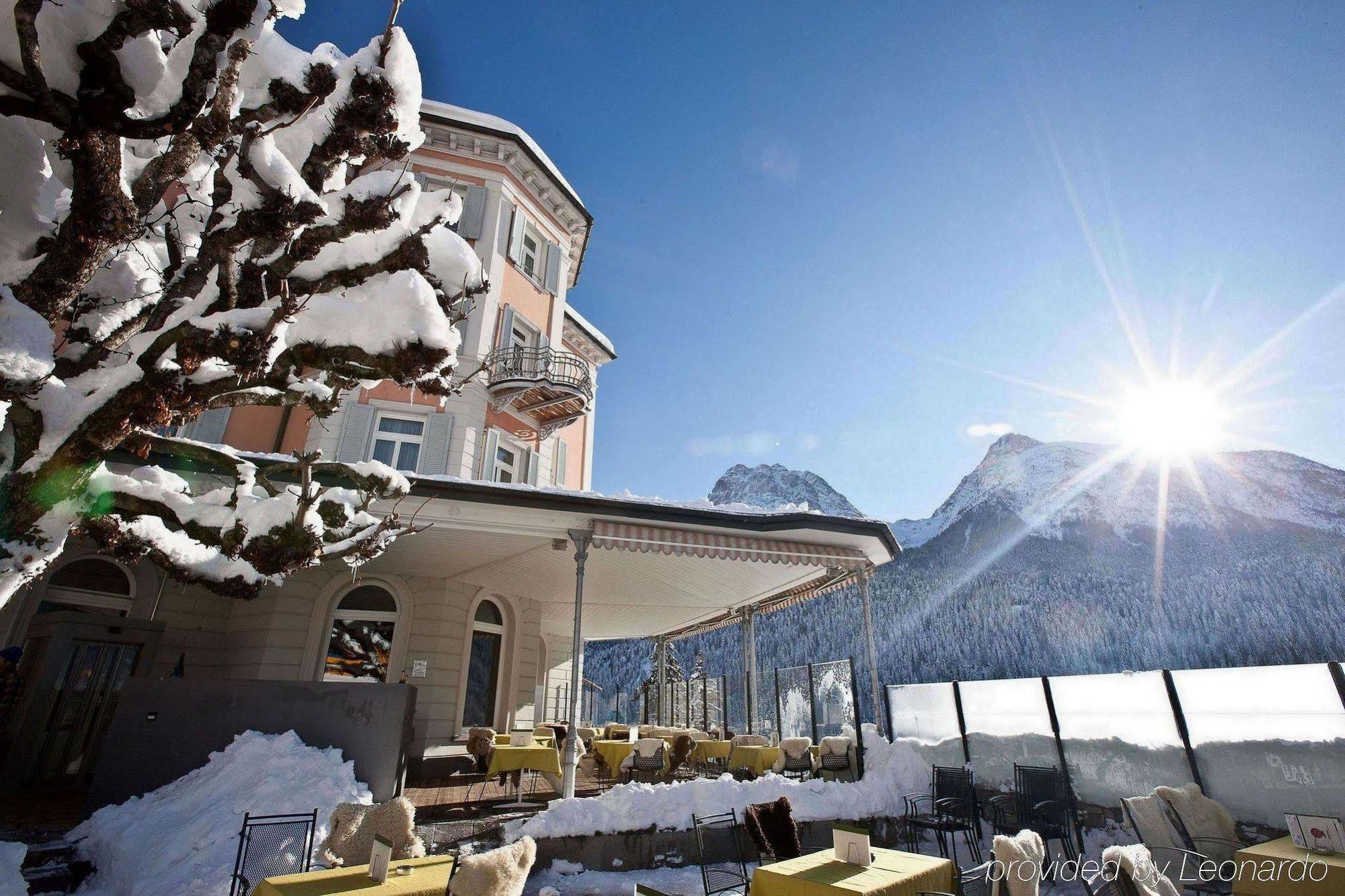 Hotel Belvedere Scuol Esterno foto